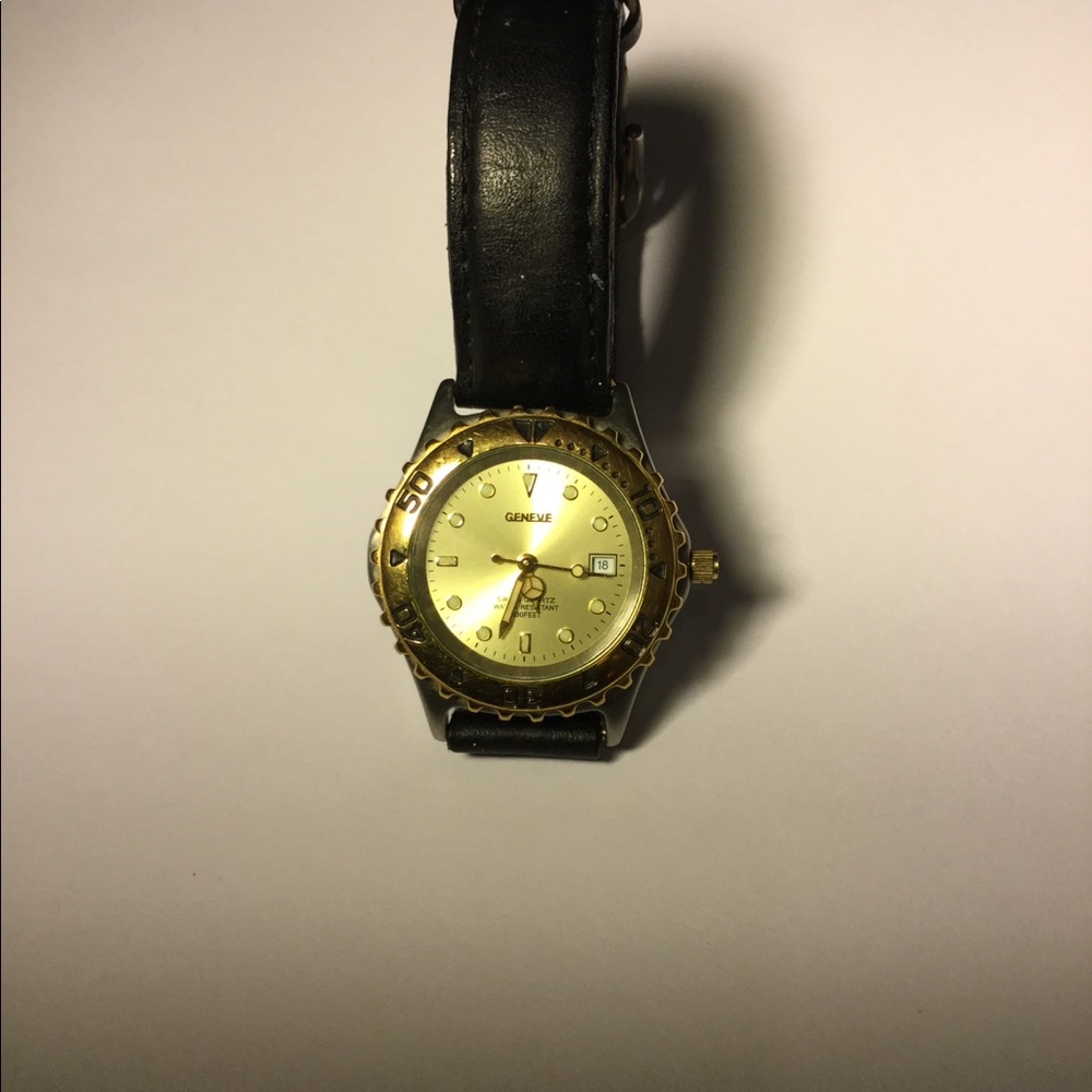 Geneve Female watch